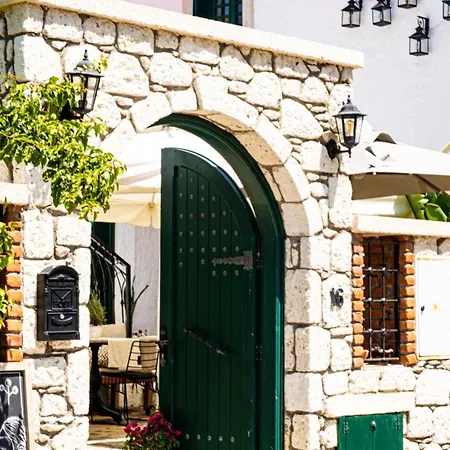 Pom Alacati Boutique Hotel Alaçatı