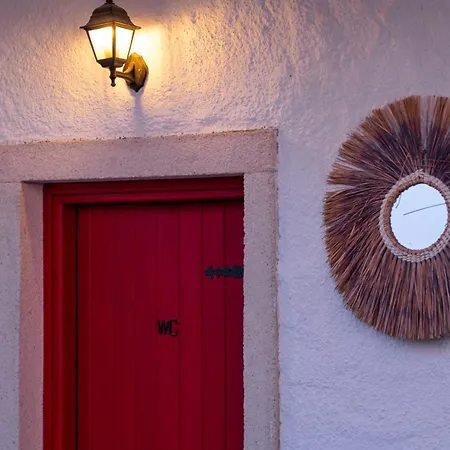 Pom Alaçatı Boutique *