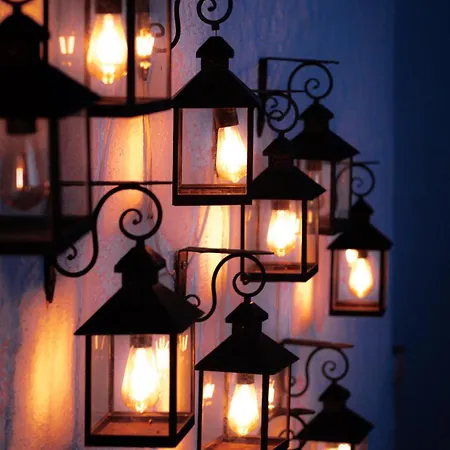 Pom Alaçatı Boutique